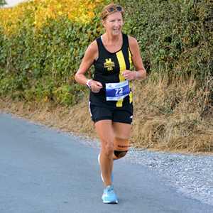 Download race photo <a href='Large/img_1044.jpg' class='lightbox-download'>here</a>