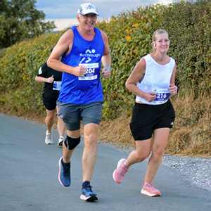 Download race photo <a href='Large/img_1095.jpg' class='lightbox-download'>here</a>