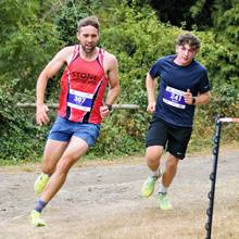 Download race photo <a href='Large/img_1221.jpg' class='lightbox-download'>here</a>