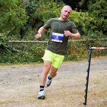 Download race photo <a href='Large/img_1280.jpg' class='lightbox-download'>here</a>