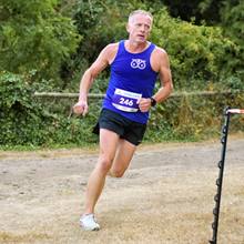 Download race photo <a href='Large/img_1299.jpg' class='lightbox-download'>here</a>