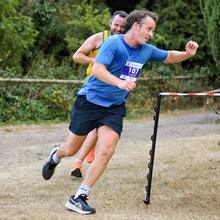 Download race photo <a href='Large/img_1417.jpg' class='lightbox-download'>here</a>
