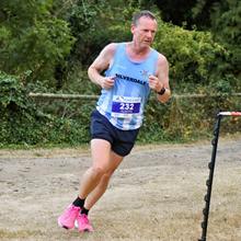 Download race photo <a href='Large/img_1437.jpg' class='lightbox-download'>here</a>