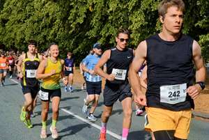 Download race photo <a href='Large/img_0059.jpg' class='lightbox-download'>here</a>