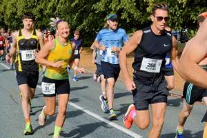 Download race photo <a href='Large/img_0060.jpg' class='lightbox-download'>here</a>