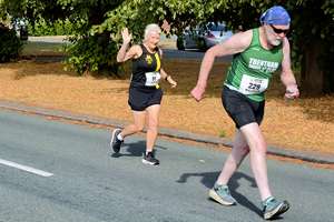 Download race photo <a href='Large/img_0254.jpg' class='lightbox-download'>here</a>