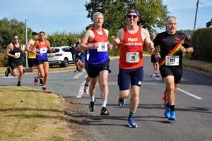 Download race photo <a href='Large/img_0412.jpg' class='lightbox-download'>here</a>