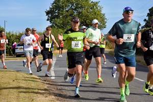 Download race photo <a href='Large/img_0527.jpg' class='lightbox-download'>here</a>
