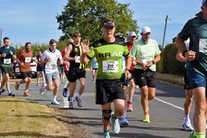 Download race photo <a href='Large/img_0529.jpg' class='lightbox-download'>here</a>