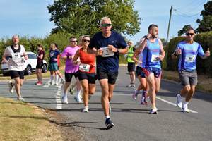 Download race photo <a href='Large/img_0561.jpg' class='lightbox-download'>here</a>