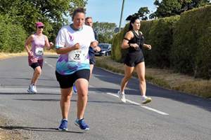 Download race photo <a href='Large/img_0755.jpg' class='lightbox-download'>here</a>