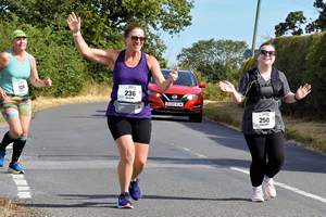 Download race photo <a href='Large/img_0787.jpg' class='lightbox-download'>here</a>