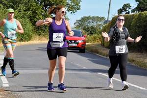 Download race photo <a href='Large/img_0788.jpg' class='lightbox-download'>here</a>