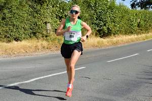 Download race photo <a href='Large/img_0981.jpg' class='lightbox-download'>here</a>