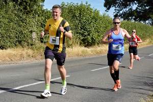 Download race photo <a href='Large/img_1202.jpg' class='lightbox-download'>here</a>