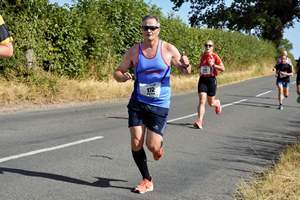 Download race photo <a href='Large/img_1203.jpg' class='lightbox-download'>here</a>