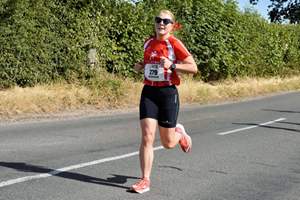 Download race photo <a href='Large/img_1207.jpg' class='lightbox-download'>here</a>