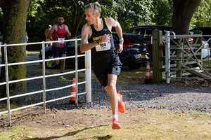 Download race photo <a href='Large/img_1818.jpg' class='lightbox-download'>here</a>