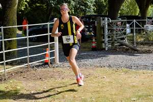 Download race photo <a href='Large/img_2042.jpg' class='lightbox-download'>here</a>