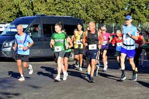Download race photo <a href='Large/img_0084.jpg' class='lightbox-download'>here</a>