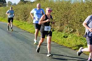 Download race photo <a href='Large/img_0501.jpg' class='lightbox-download'>here</a>
