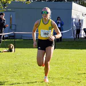 Download race photo <a href='Large/img_1017.jpg' class='lightbox-download'>here</a>