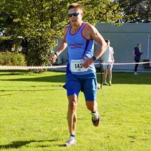Download race photo <a href='Large/img_1104.jpg' class='lightbox-download'>here</a>