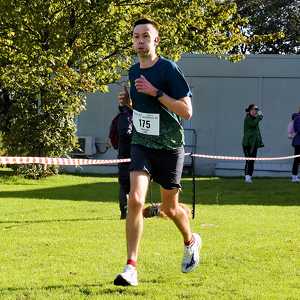 Download race photo <a href='Large/img_1207.jpg' class='lightbox-download'>here</a>