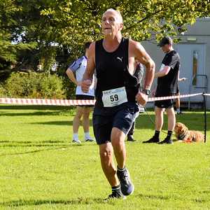 Download race photo <a href='Large/img_1262.jpg' class='lightbox-download'>here</a>