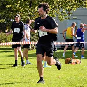 Download race photo <a href='Large/img_1287.jpg' class='lightbox-download'>here</a>